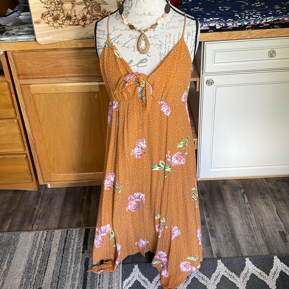 spaghetti strap dress